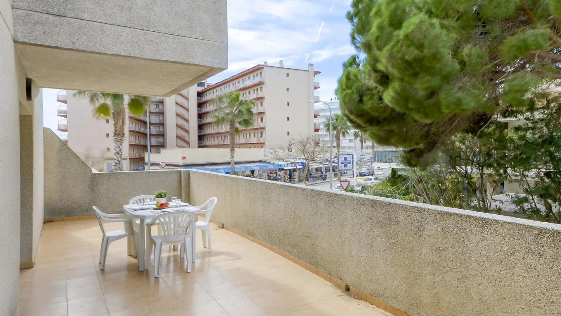 Apartment Mismar-2 By Interhome Rosas España
