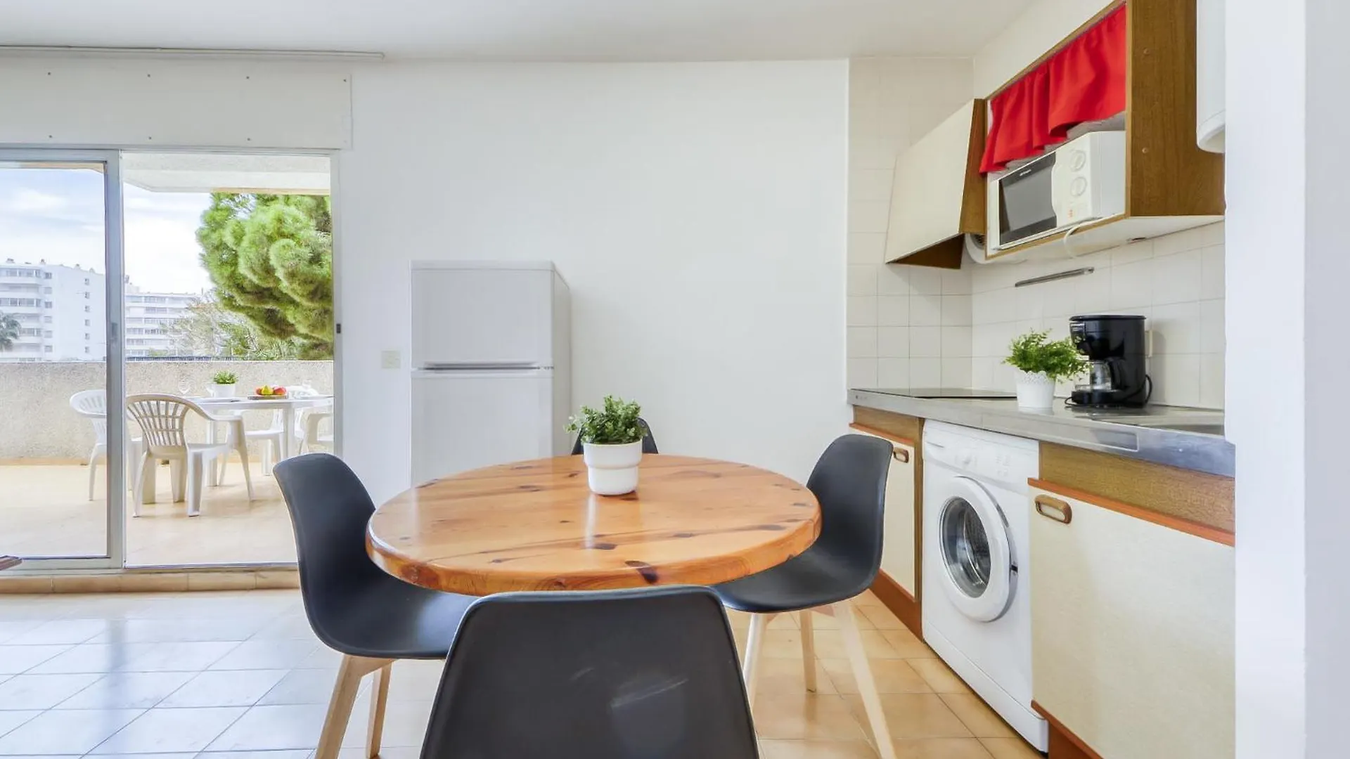 Apartment Mismar-2 By Interhome Roses
